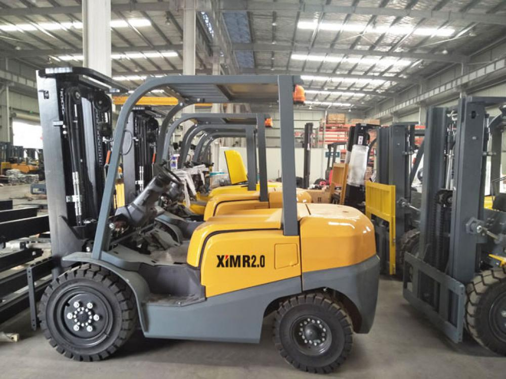 内燃叉车XIMR2.0--4.0